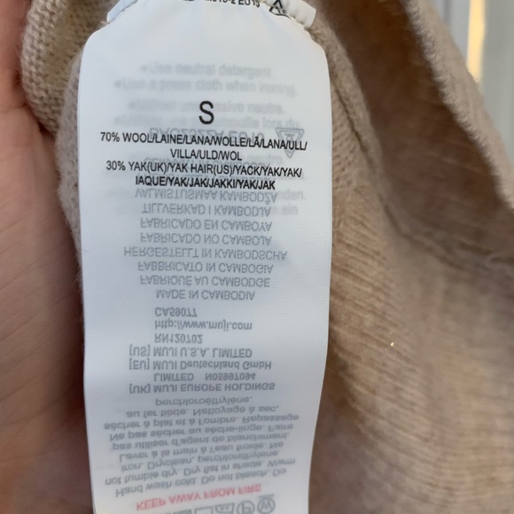 NWT Muji Mock Neck Yak Wool Sweater - Size S - Picture 6 of 11